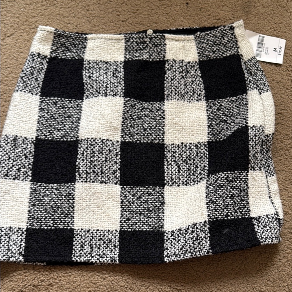 Forever 21 Black and White Mini Pencil Skirt